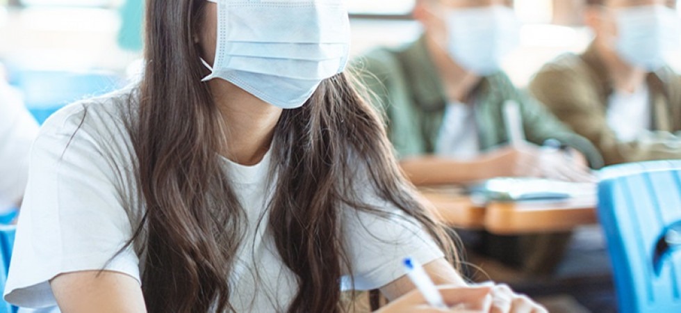 Mascherine a scuola, dal ministro Speranza "Nessuna risposta" al Trentino e Alto Adige