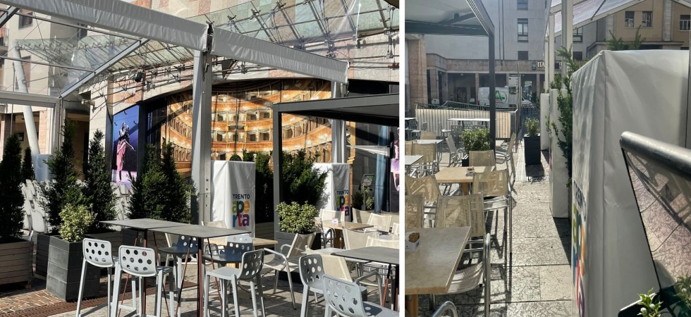 Piazza Battisti, arriva l'iniziativa del Comune e il bar Momi è costretto a ridurre il plateatico