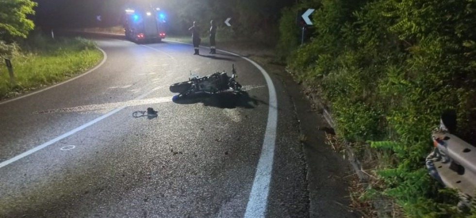 Tragico schianto in moto nella notte: muore la passeggera di 29 anni, Vanessa Filippi