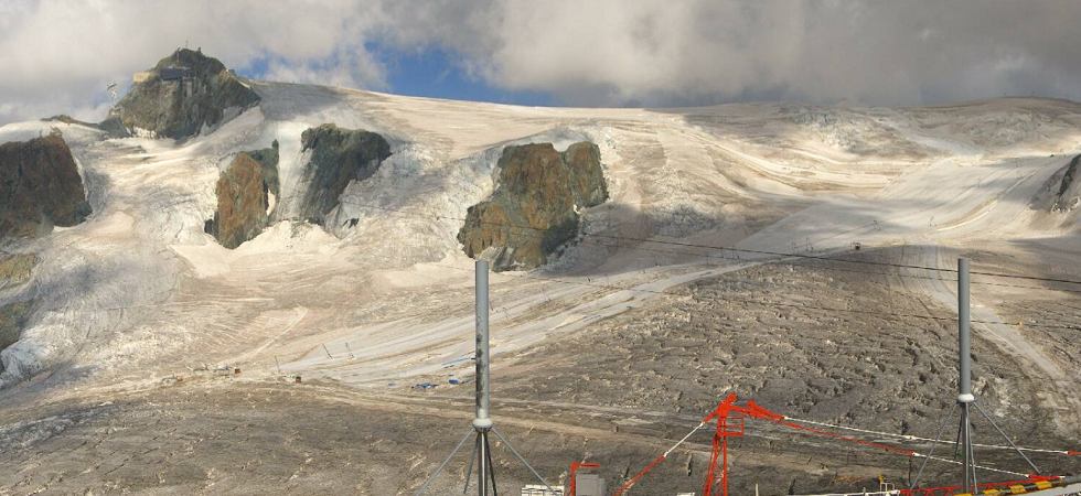 Sci d'estate, anche il Cervino (dopo lo Stelvio) è costretto ad arrendersi