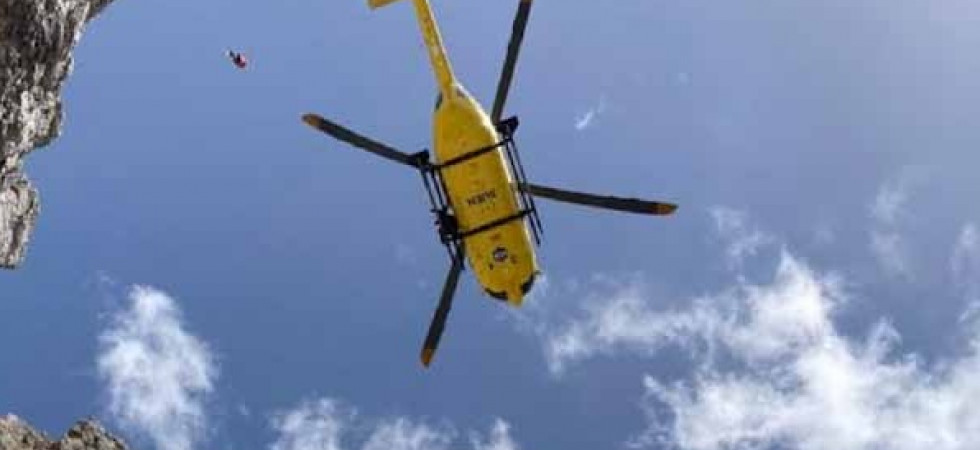 Sta scalando la parete della Croda Negra ma le protezioni inserite nella roccia si tolgono, 31enne fa un volo di 15 metri