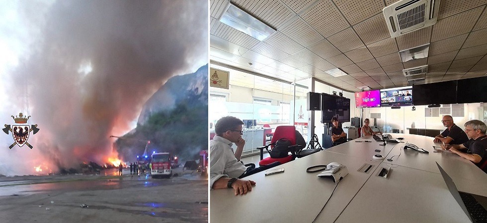 Foto Federazione dei vigili del fuoco volontari del Trentino Vendemmia e raccolta frutta dopo l'incendio a Ischia Podetti