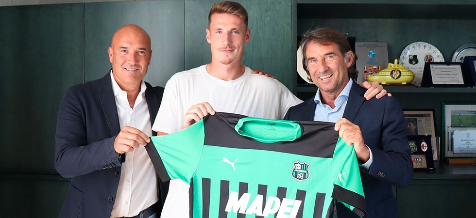 Il trentino Andrea Pinamonti è il nuovo numero 9 del Sassuolo, arriva dall'Inter in prestito con obbligo di riscatto