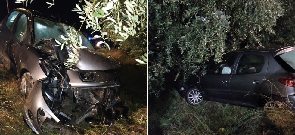 Perde il controllo dell'auto, schianto nel cuore della notte