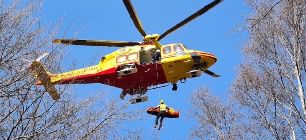 Dramma in montagna, 31enne precipita nel vuoto e perde la vita davanti gli occhi dell'amico