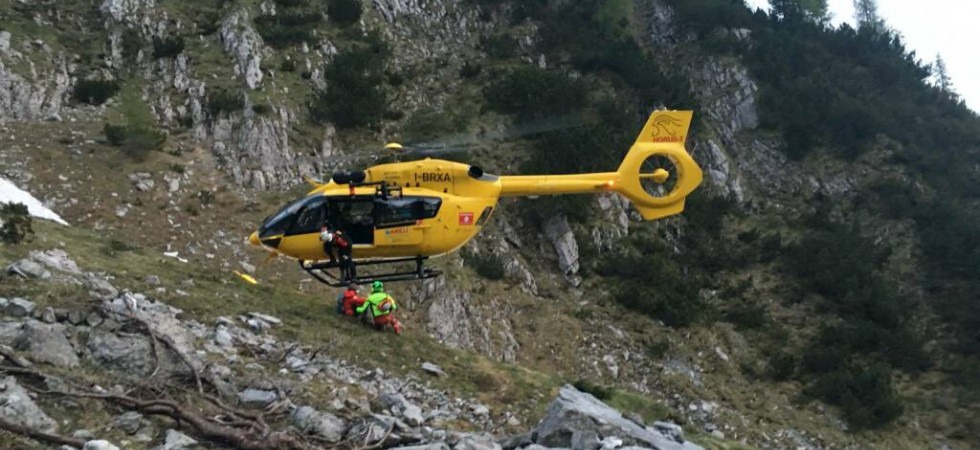 Cordata si blocca per una violenta grandinata in quota: debilitati e spaventati allertano i soccorsi