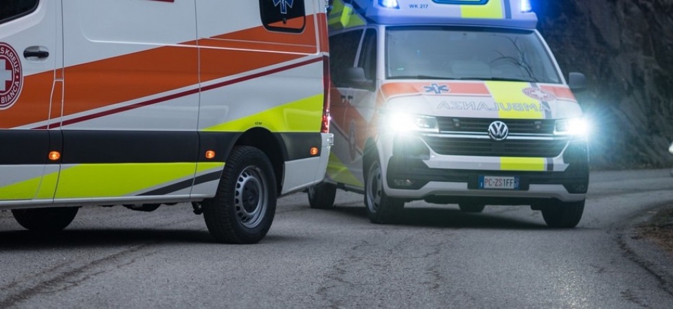 Grave incidente sul lavoro, un operaio di 60 anni cade per diversi metri da un ponteggio
