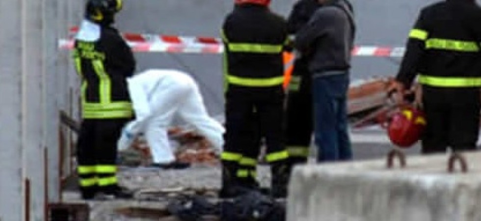 Tragedia sul lavoro, un operaio di 28 anni è morto schiacciato da una lastra di metallo