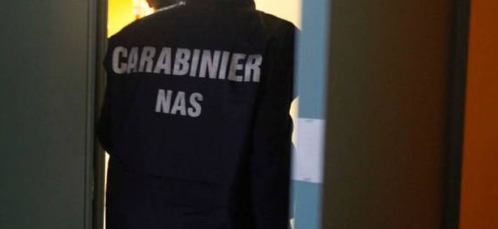 Rubano il ricettario di un medico per acquistare anabolizzanti, 14 persone indagate