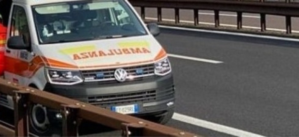Tamponamento a catena in A22 e poco dopo un altro incidente sulla carreggiata opposta causato dai curiosi