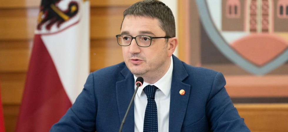 Il governo impugna l'assestamento di bilancio?