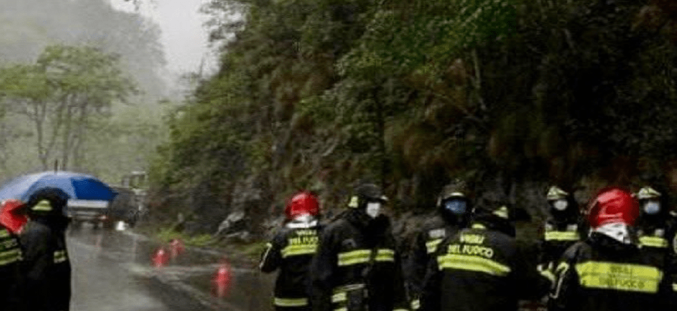 Incidente sul lavoro in un cantiere stradale: 38enne stava lavorando alla messa in sicurezza della provinciale quando è