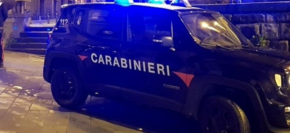 Agli arresti domiciliari per stalking evade per la seconda volta, 22enne arrestato dai carabinieri