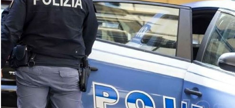 Ubriaco minaccia un barista e poi gira per la città con un coltello in mano, 28enne fermato dalla polizia