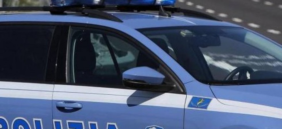 Dall'Austria in Italia attraverso il Brennero con 5 extracomunitari in auto: arrestato un 'passatore' di 31 anni