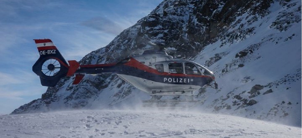 Foto della polizia di Vorarlberg (H.Lederer) Una valanga travolge almeno 10 persone in Austria