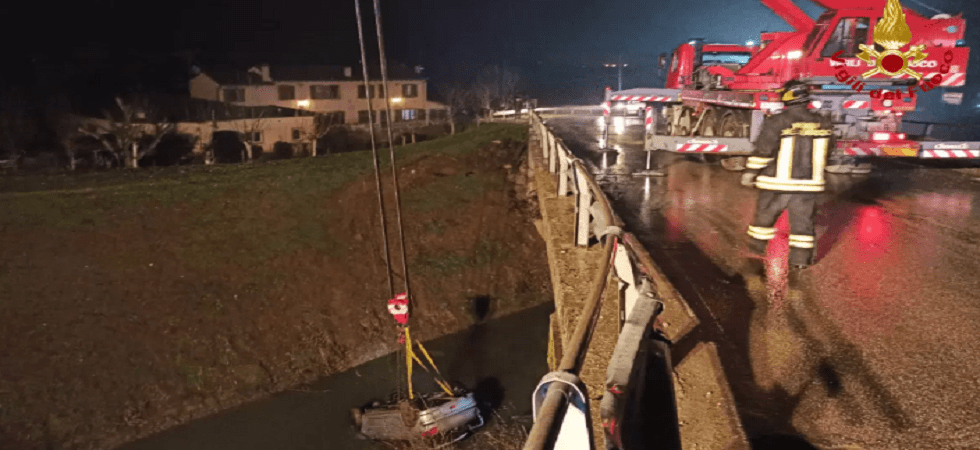 Tre ventenni morti sul colpo: tragedia a Veronella (LE FOTO)