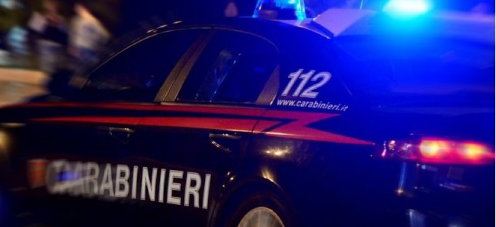 Cammina ubriaco in mezzo alla strada e poi aggredisce i carabinieri, 24 enne condannato a 10 mesi di reclusione
