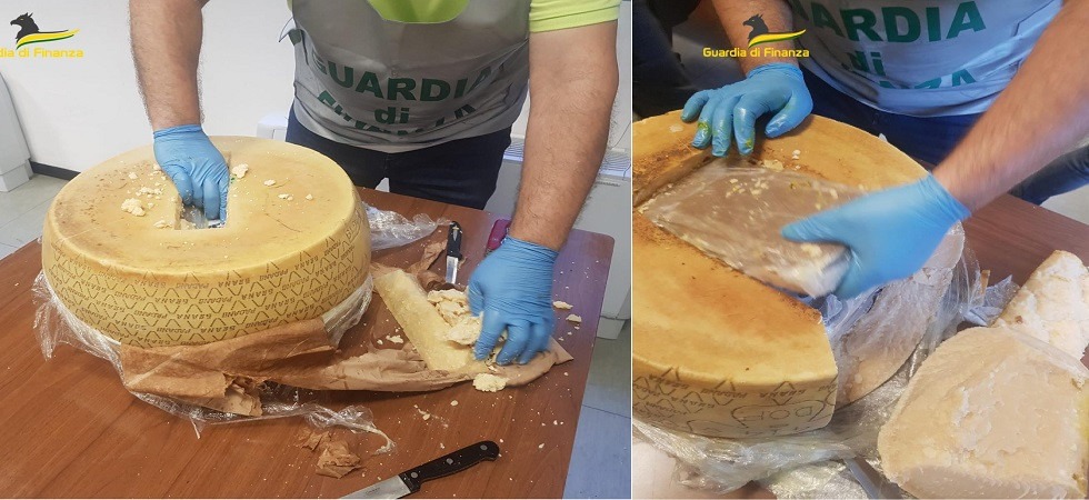 Nascondevano la cocaina dentro le forme di grana, i finanzieri intercettano 100 chili di droga pronta per essere distribuita