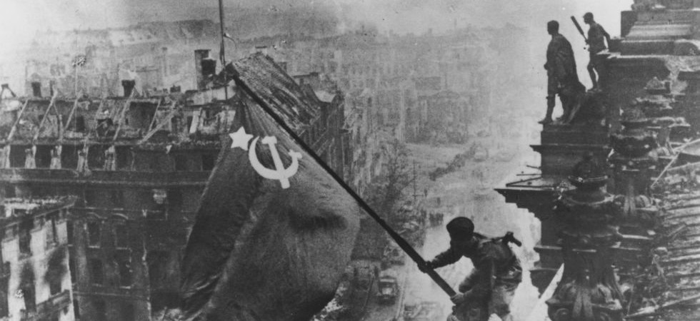 Il Trentino Alto Adige approva la mozione revisionista'' di Fratelli d'Italia che accomuna nazismo, fascismo e comunismo