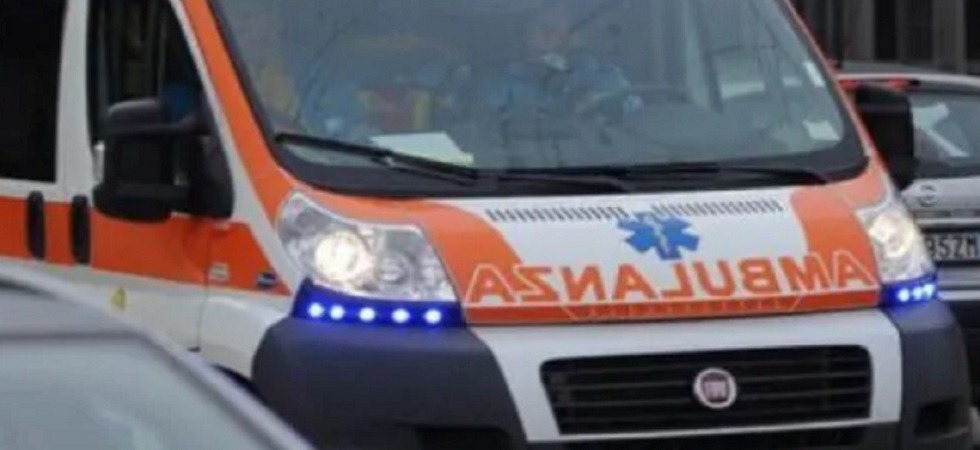 Dramma in casa, Christian muore a soli 16 anni dopo essersi accasciato sul divano davanti alla madre
