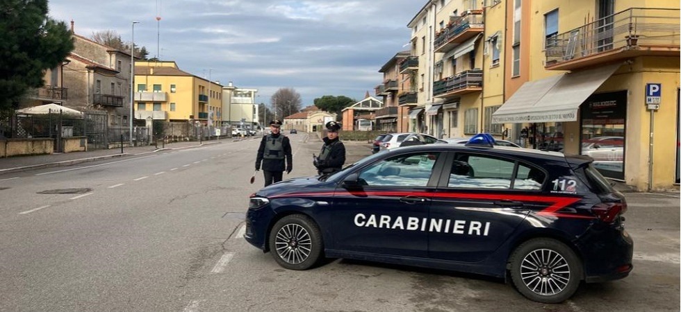 Prima viene sorpreso a rubare su un'auto, poi esce dal carcere e viene fermato per un furto in abitazione