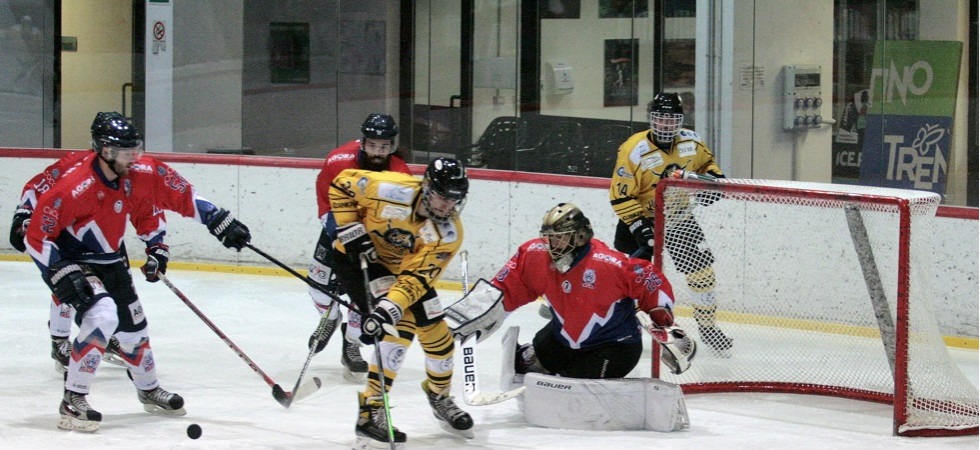 Foto di Paolo Ciurletti L'Hockey Pinè travolge Chiavenna in gara 1 delle semifinali di Ihl Division I
