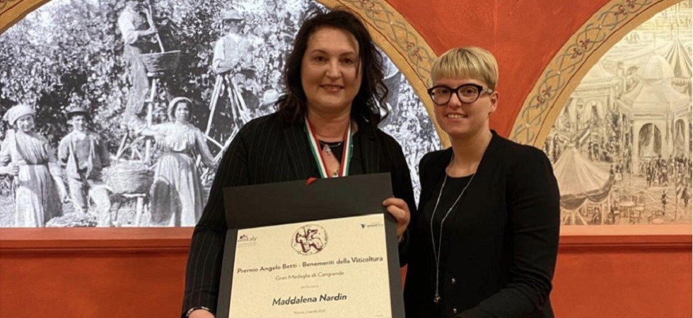 Vinitaly, Maddalena Nardin riceve il premio "Angelo Betti": Rappresenta il Trentino dei vignaioli eroici”