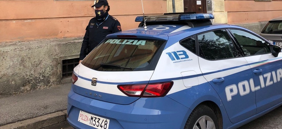 Foto d'archivio Nascondeva 70mila euro di hashish e cocaina in casa: arrestato un 41enne