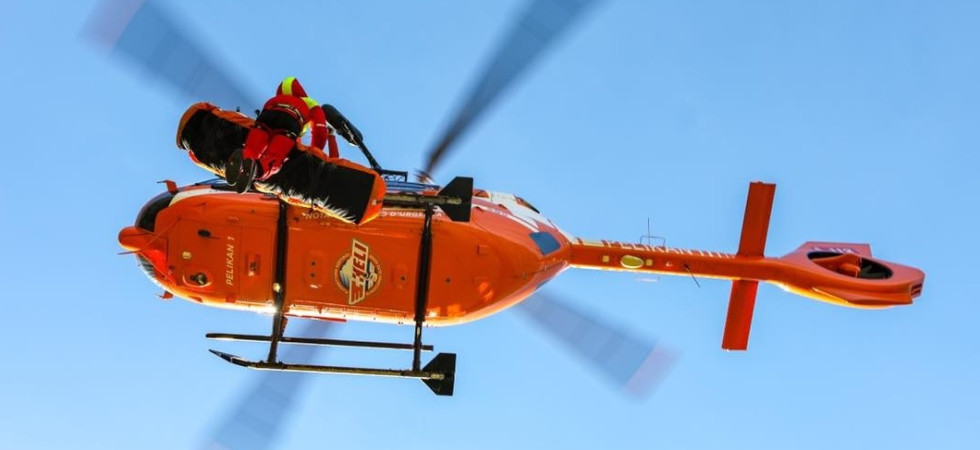 Precipita con il parapendio poco dopo il decollo, un uomo trasportato in elicottero all'ospedale