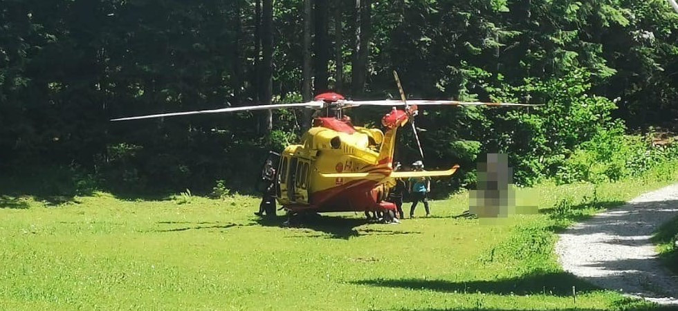 Foto d'archivio Bambina colpita da un malore mentre si trova in montagna: elitrasportata in ospedale