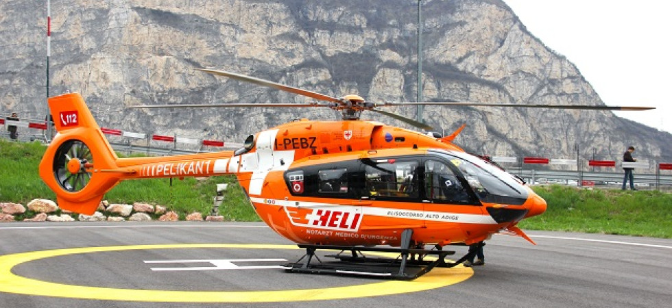 Bimba di 9 anni cade e sbatte la testa in montagna, portata in elicottero all'ospedale