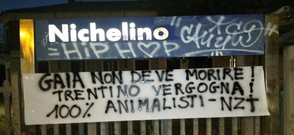 Ancora striscioni contro il Trentino in giro per il Paese