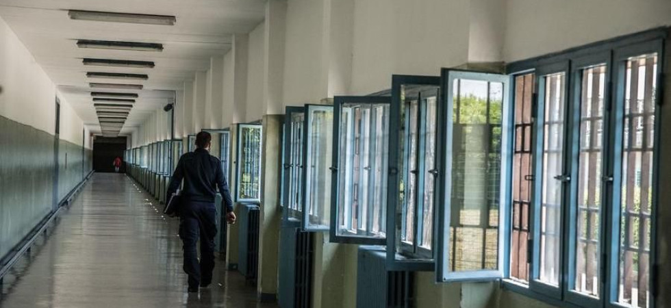 Aggredito un agente della polizia penitenziaria a Trento, la Cgil