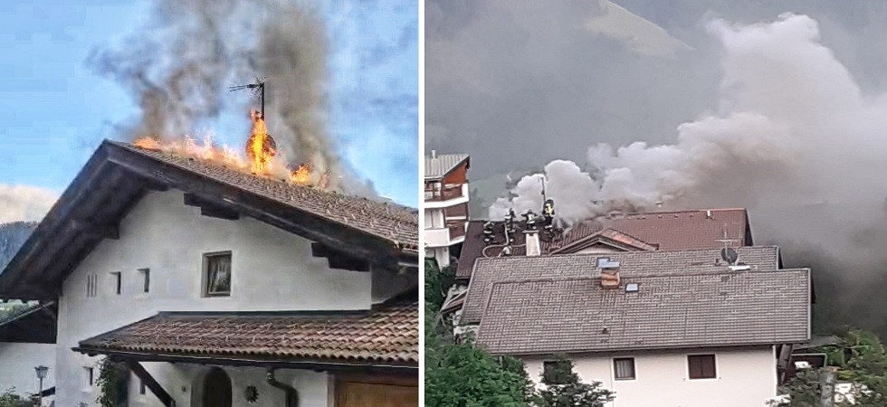 Una colonna di fumo e le fiamme che escono dal tetto, momenti di paura in un'abitazione