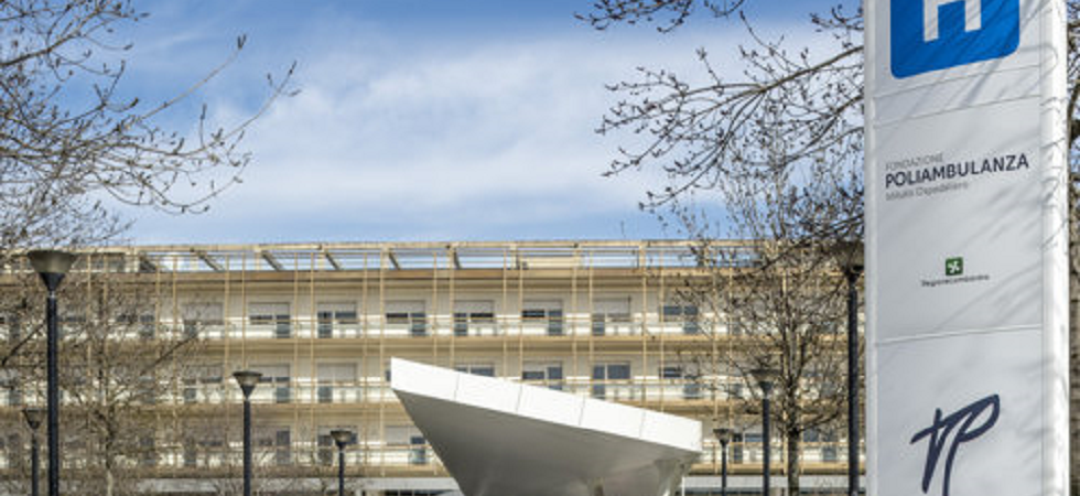 Dramma in ospedale, muore operaio precipitato da 7 metri di altezza