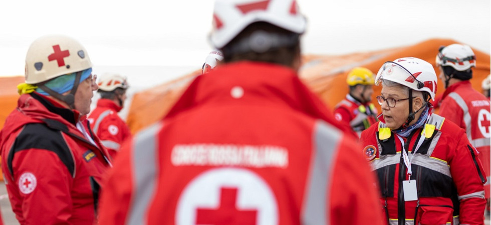 Dall'evacuazione delle scuole ai crolli in galleria, la macchina del soccorso in valle del Chiese unita per una