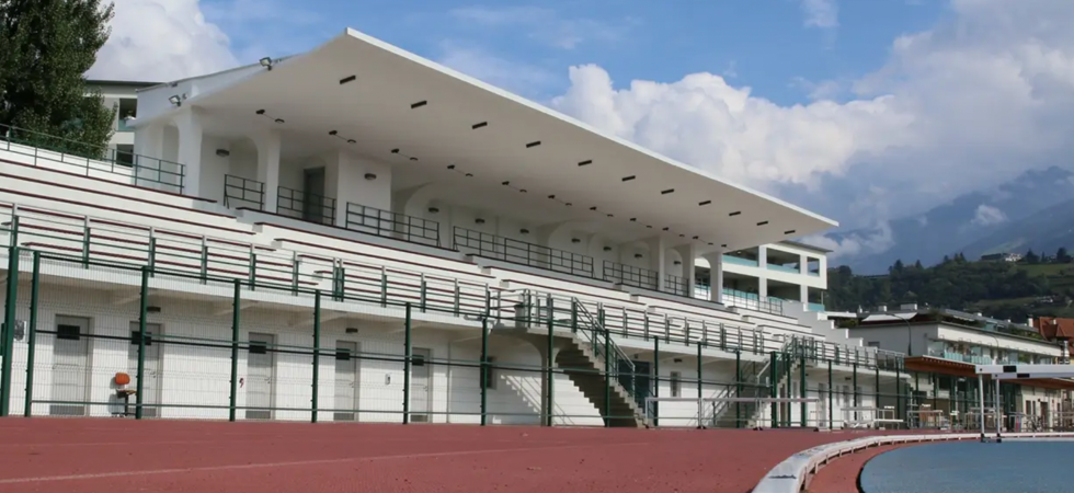 Nazionale italiana di calcio under 21 arriva a Merano in ritardo e salta l'allenamento, il sindaco: "Un vero peccato"