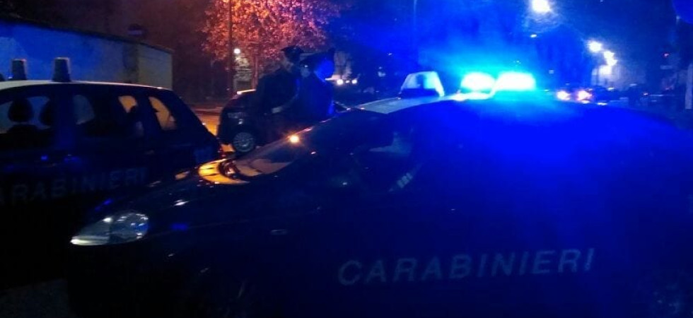 Tentano di derubare il parroco del paese forzando la canonica della parrocchia