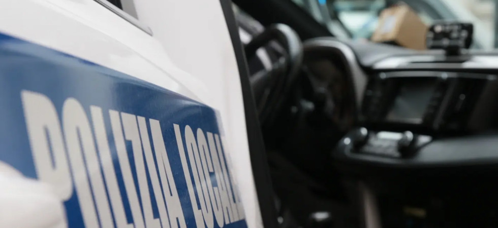 Sfreccia a 105 chilometri orari in via Roma, nei guai un giovane: non potrà guidare per 16 mesi