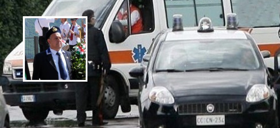 Scivola dal marciapiede e viene travolto da un'auto: muore ex consigliere Claudio De Rosso