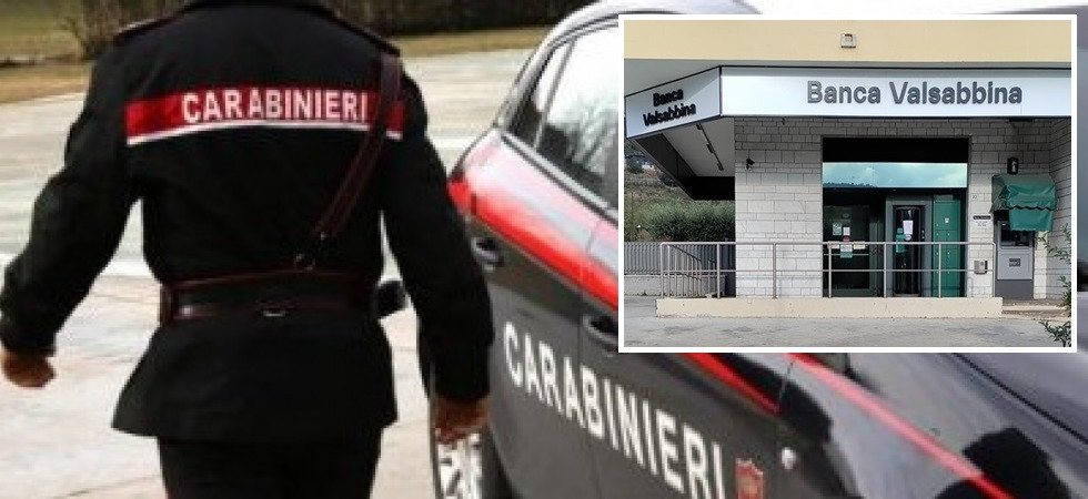 Rapina la banca in bicicletta ('armato' di un coltello di plastica) davanti alla caserma dei carabinieri: indagini in corso