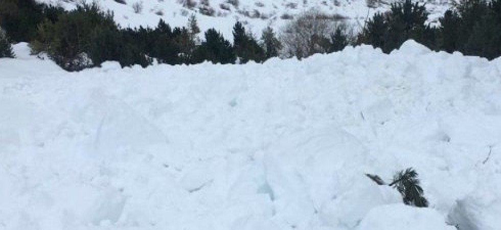 Valanga sul Monte Alta Croce: nessun coinvolto nel distacco, le verifiche del soccorso alpino con l'elicottero