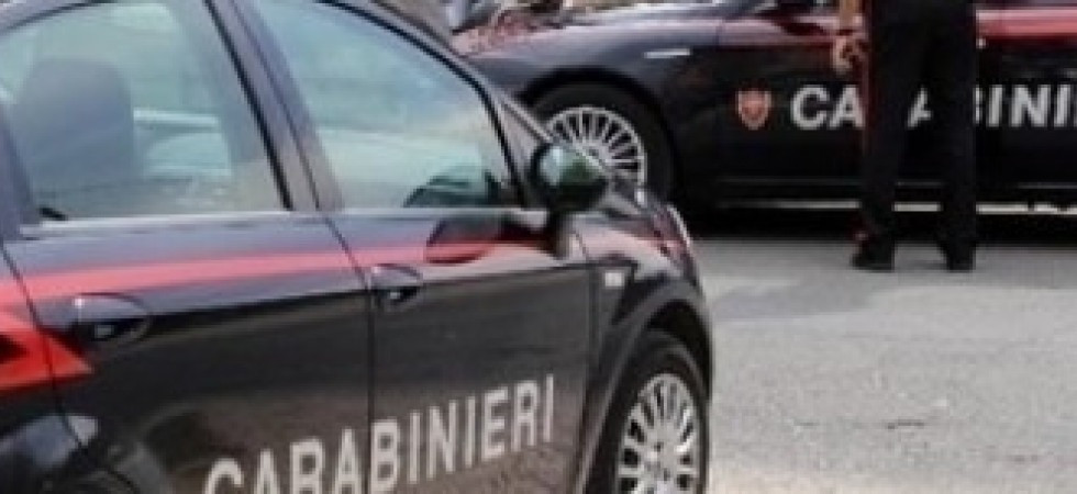 Si intrufola in una casa per rubare ma viene sorpresa dalla proprietaria, arrestata una 38enne
