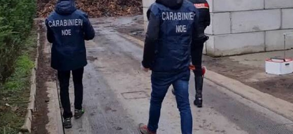 Foto d'archivio Fertilizzanti contaminati per l'agricoltura biologica: centinaia di sacchi sequestrati
