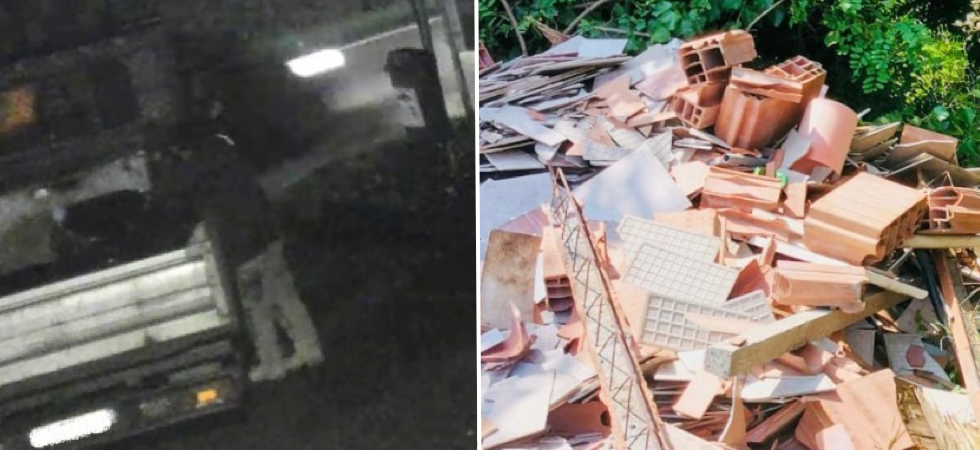 Foto d'archivio Scaricano e abbandonano sacchi pieni di scarti edili ma le telecamere 'incastrano' il mezzo (intestato a una ditta)