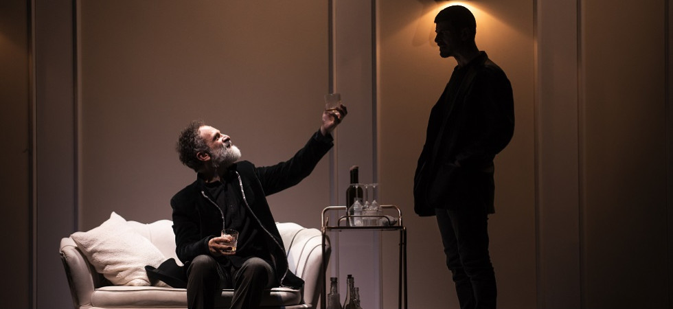 Foto di Francesca Ferrai Stagione Contemporanea al Teatro Cuminetti, la prima regionale per "L’eterno marito"