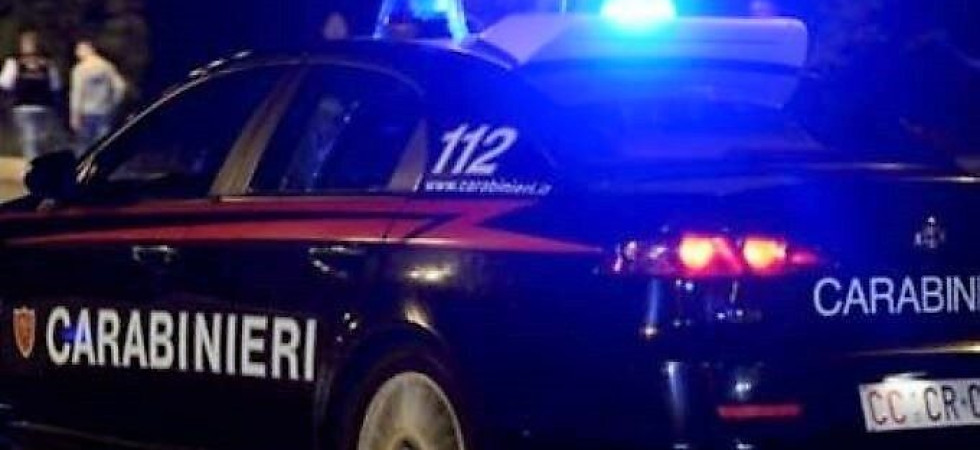 Già condannato per spaccio è stato baccato con 22 grammi di hashish: arrestato un 43enne