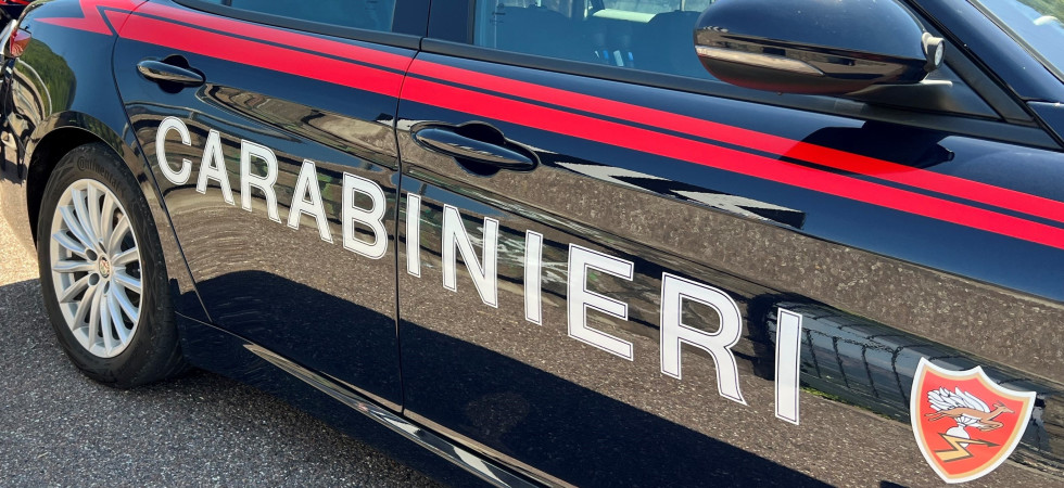 Truffa del 'finto maresciallo', sottratti 30mila euro tra contanti e gioielli a due anziani: ecco di cosa si tratta