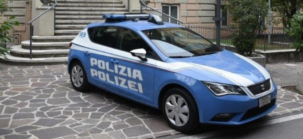 Prima il furto con destrezza alla stazione, poi la rapina aggravata in un bar: scatta il decreto di espulsione per un 19enne
